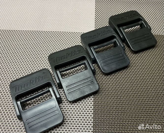 Застёжка на кейс от перфоратора Makita HR2450