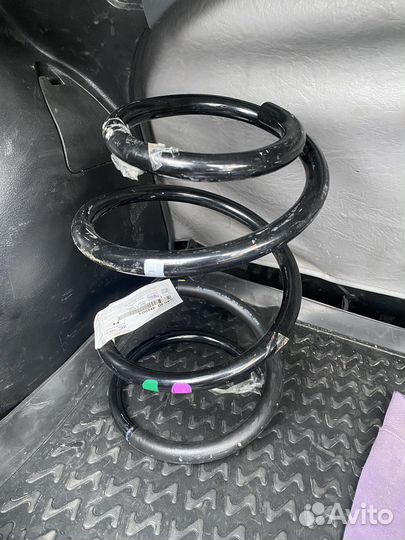 Grand starex/ пружина, стойка