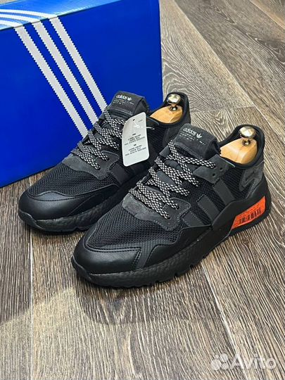 Кроссовки adidas jogger