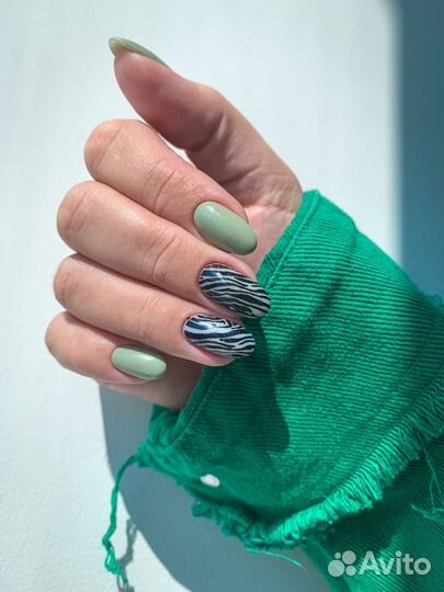 Маникюр педикюр