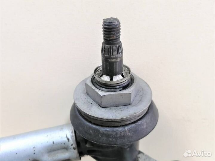 Трапеция стеклоочистителей LADA Largus 2012