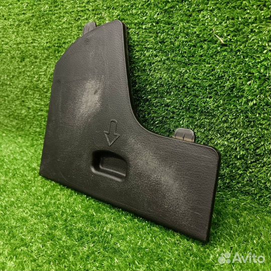 Заглушка обшивки багажника левая SsangYong Actyon