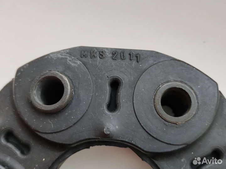 Муфта кардана эластичная МКПП MT82 Ford Transit