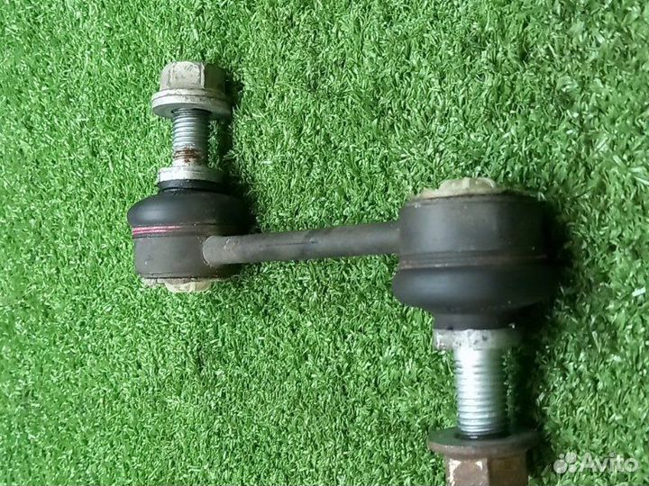 Стойка стабилизатора задняя левая Land Rover Range