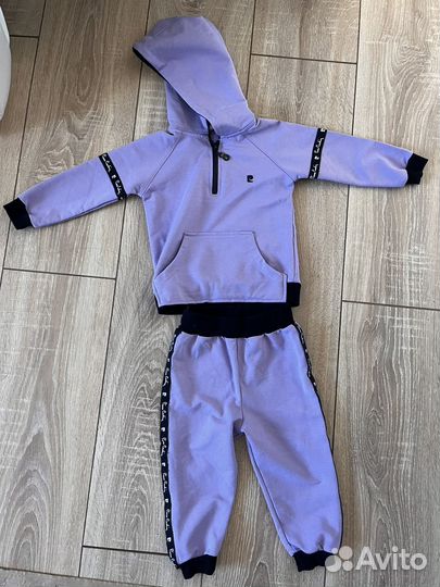 Комплекты детской одежды