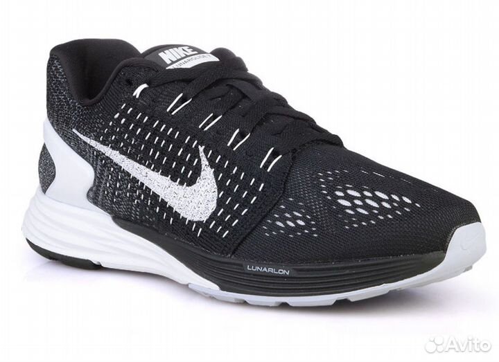 Женские кроссовки Nike 36 оригинал