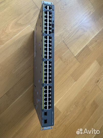Коммутатор Cisco C2960x-48TD-L