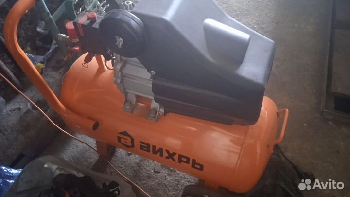 Воздушный компрессор