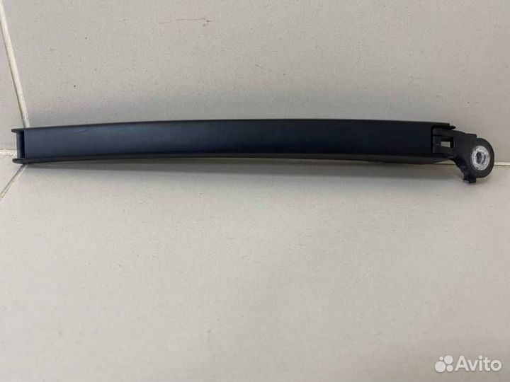 Поводок стеклоочистителя задний Volkswagen Tiguan