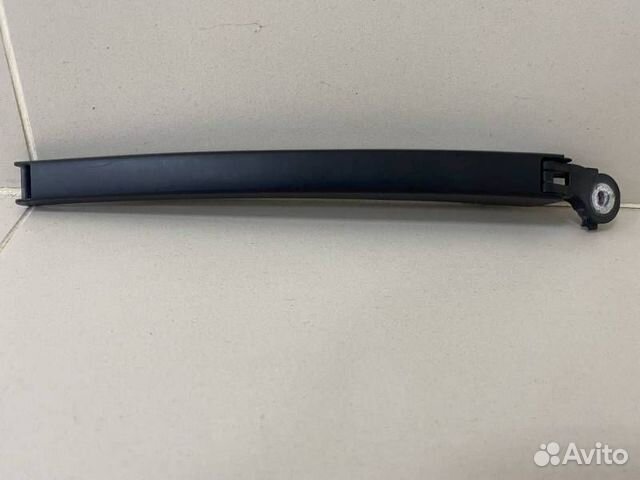 Поводок стеклоочистителя задний Volkswagen Tiguan