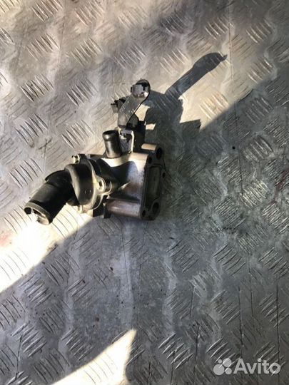 Корпус термостата Renault Sandero 2 K7M