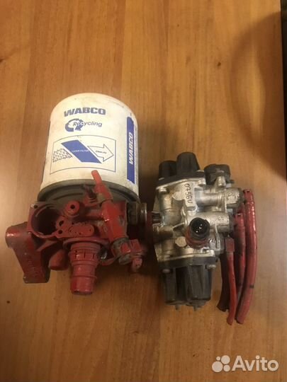 Кран осушителя Мерседес Актрос Mercedes Actros