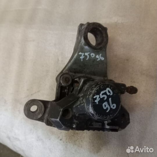 Суппорт задний Suzuki gsxr 600/750 96-99