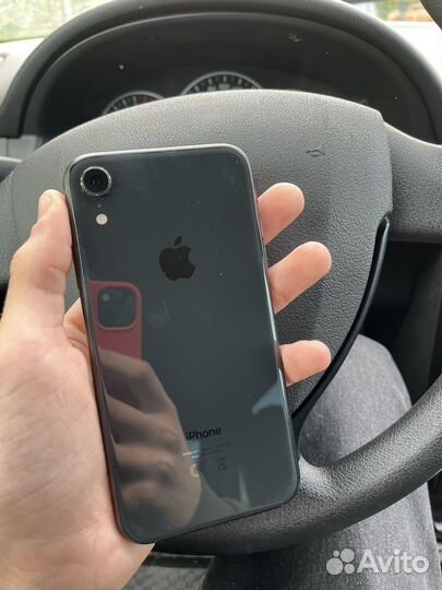 iPhone Xr, 64 ГБ