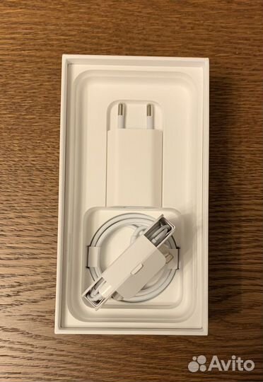 Наушники Apple EarPods, зарядка Apple оригинал