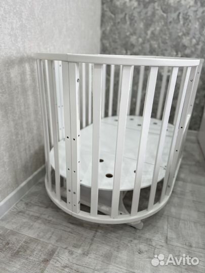 Детская кроватка трансформер 9 в 1 с маятником