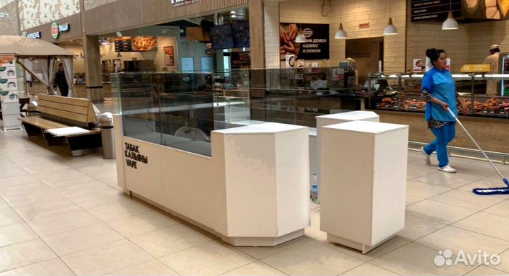 Торговый остров для магазина