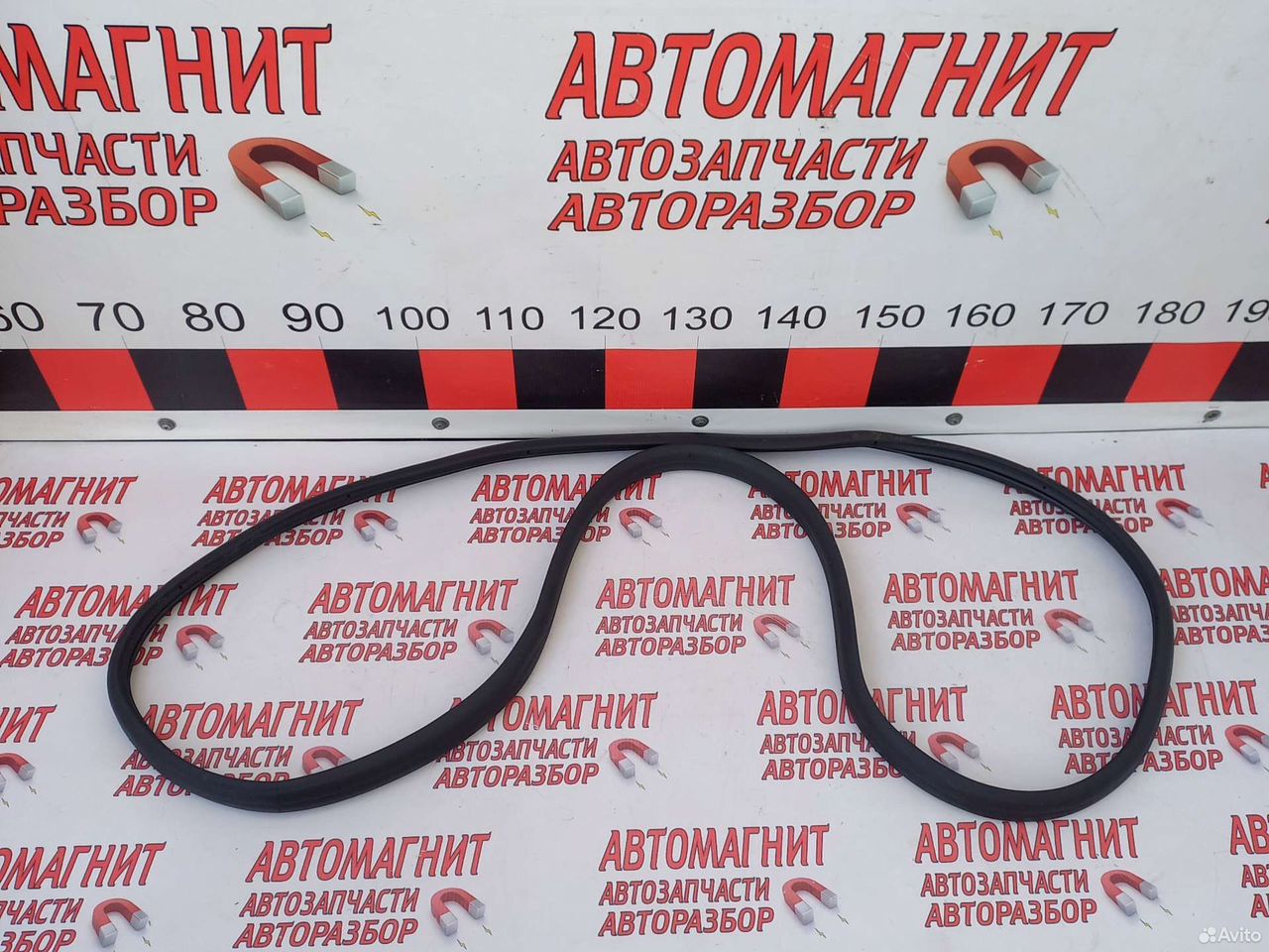 Уплотнитель двери задней правой Рено Аркана