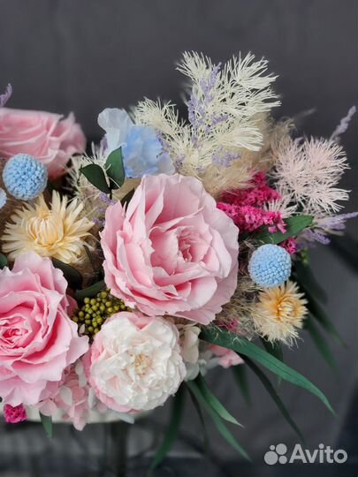 Композиция из стабилизированных цветов