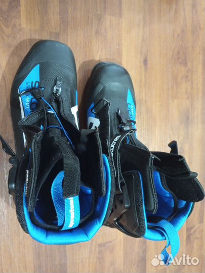 Лыж.ботинки salomon s race 44разм. катался месяц