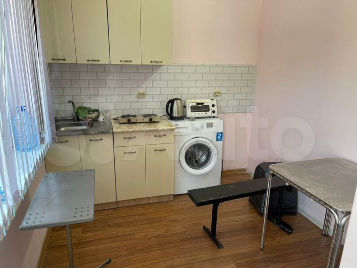 Комната 18 м², 2/2 эт.