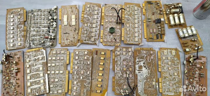 Радиодетали СССР, платы СССР и приборы