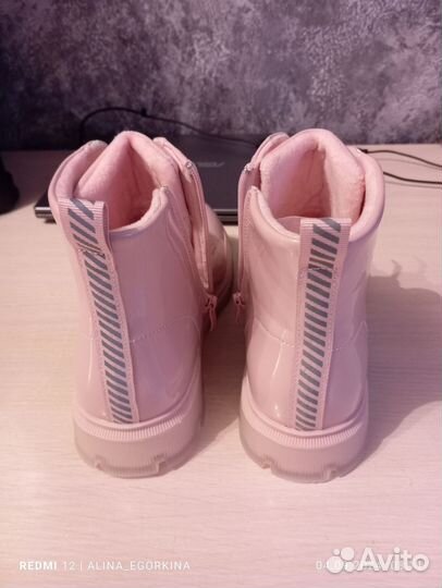 Ботинки демисезонные для девочки 35 размер