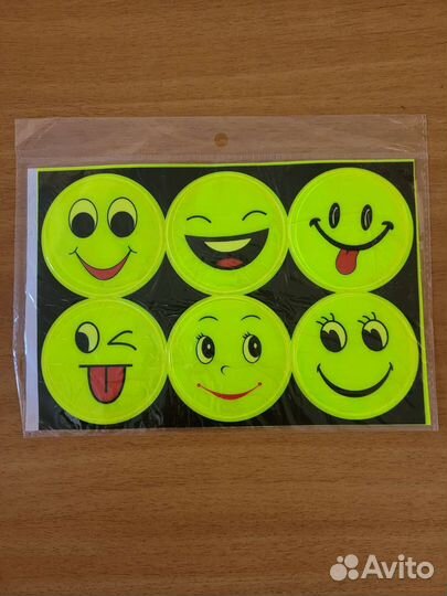 Светоотражающие наклейки