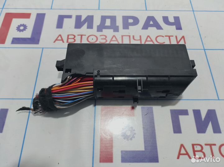 Блок предохранителей салонный Volkswagen Polo Seda