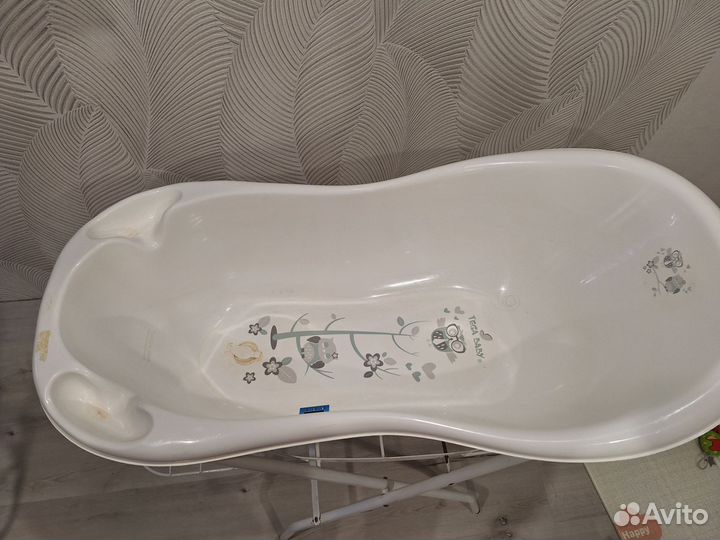 Детская ванночка с подставкой