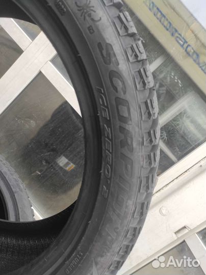 Pirelli Ice Zero 2 245/45 R20 103H