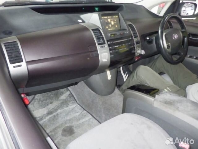 Трос багажника Toyota Prius NHW20 1nzfxe