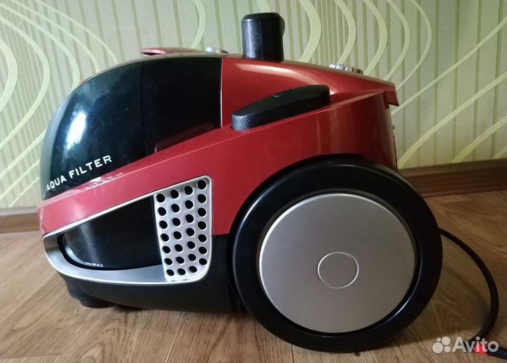 Пылесос с аквафильтром + hepa-фильтр в подарок
