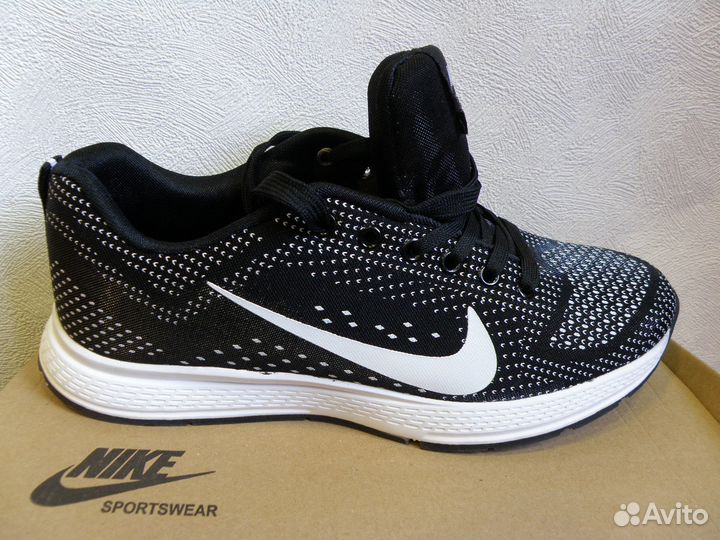 Кроссовки для бега Nike Зум