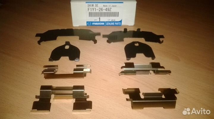 Противоскрипные пластины задних колодок мазда RX-8