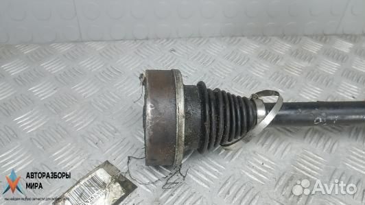 Полуось передняя левая (приводной вал, ШРУС) Skoda