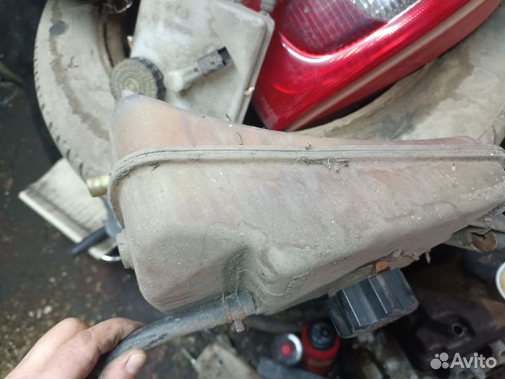 Расширительный бачок Citroen Xsara Picasso