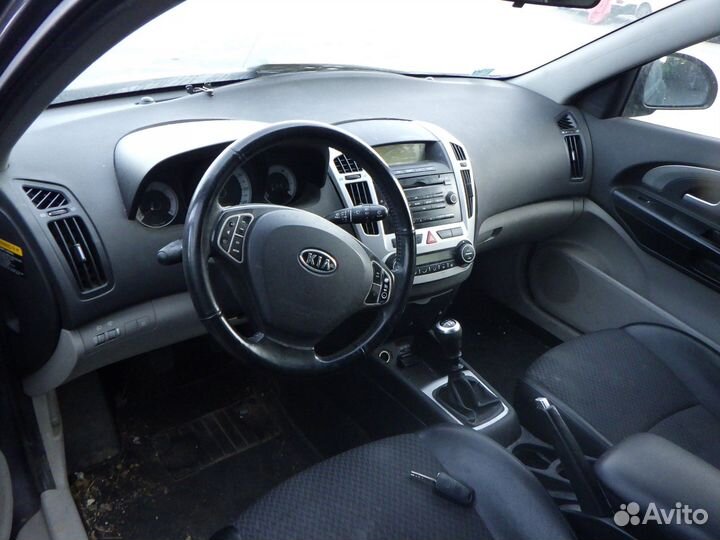 Щиток приборов Hyundai-KIA Ceed (2006-2012)