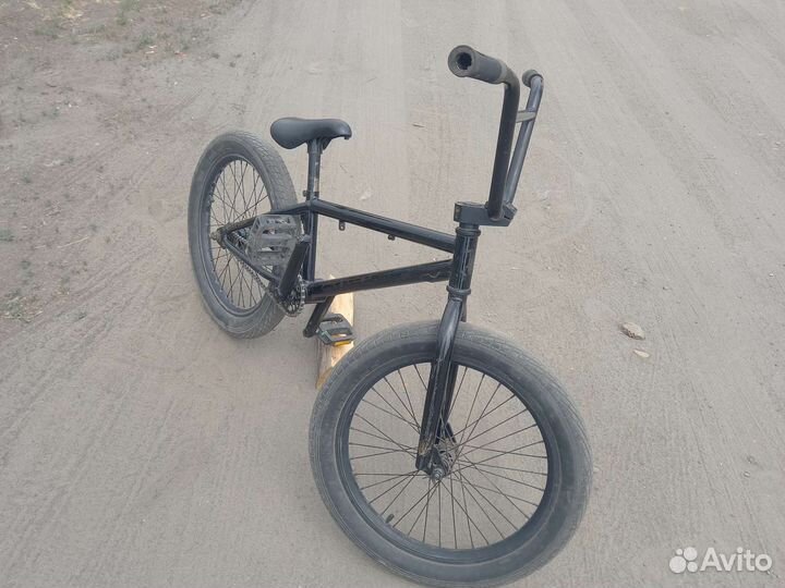 Велосипед BMX