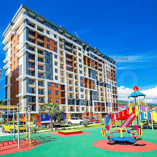 2-к. квартира, 52 м², 1/13 эт.