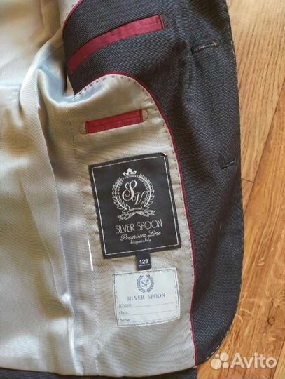 Пиджак мальчику 128