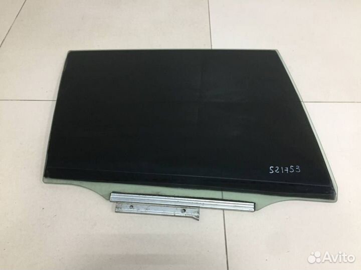 Стекло двери задней правой Toyota Rav 4 A30 2006-2