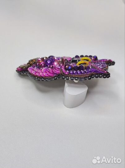 Брошь из бисера