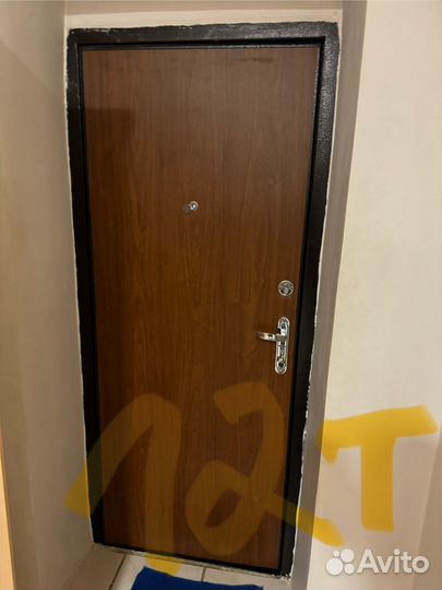 Продаю двери