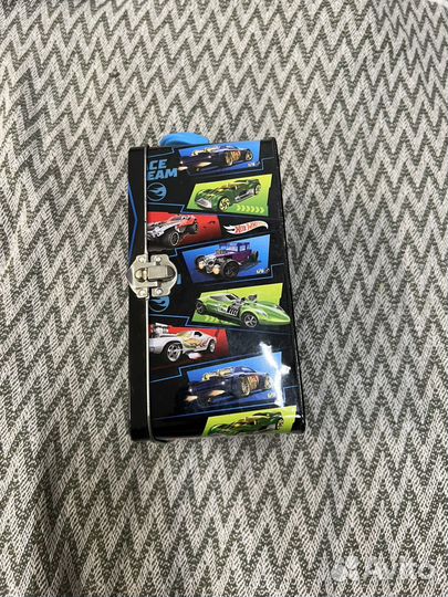 Портативный кейс hot wheels на 18 машин