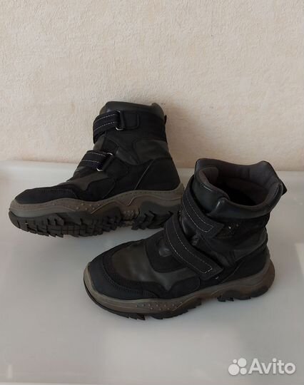 Ботинке демисезоннные keddo. 35 р