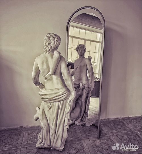 Зеркало напольное овальное в раме