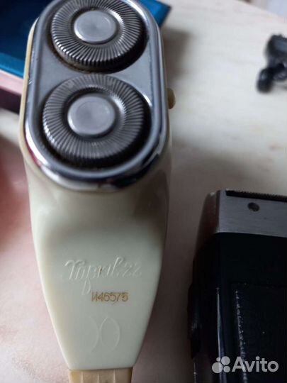 Бритва электрическая СССР Харьков и Эра