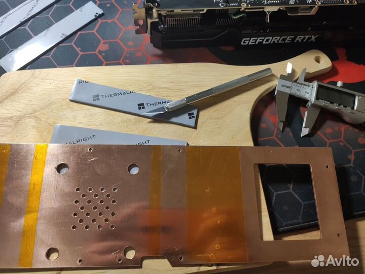 Видеокарта Gainward RTX 3080 на 12 Гб с медным бек