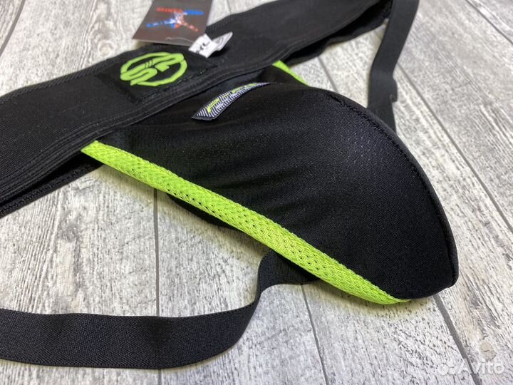 Защита паха SP черно-салатовая